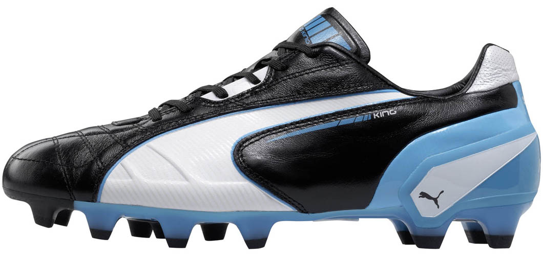 puma kings football boots