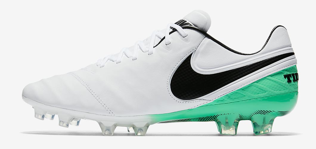 nike tiempo legend football boots