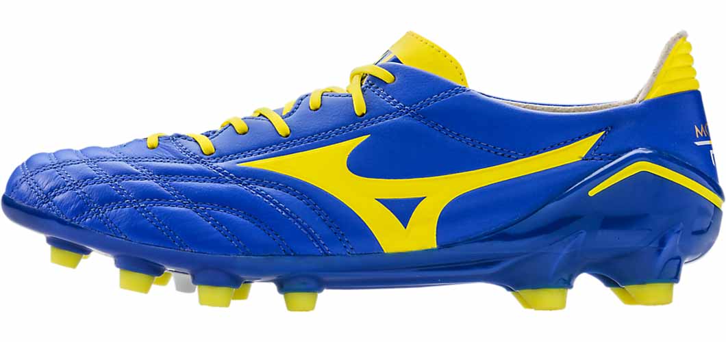 KakÃ¡ Football Boots