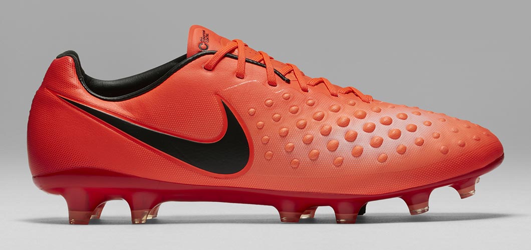 precisamente Pepino pierna Botas de fútbol Nike Magista Opus II