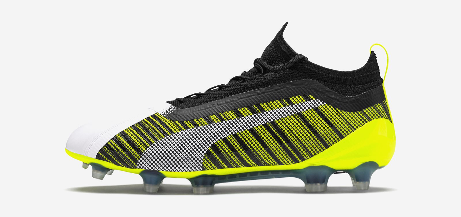 sergio aguero boots 2019