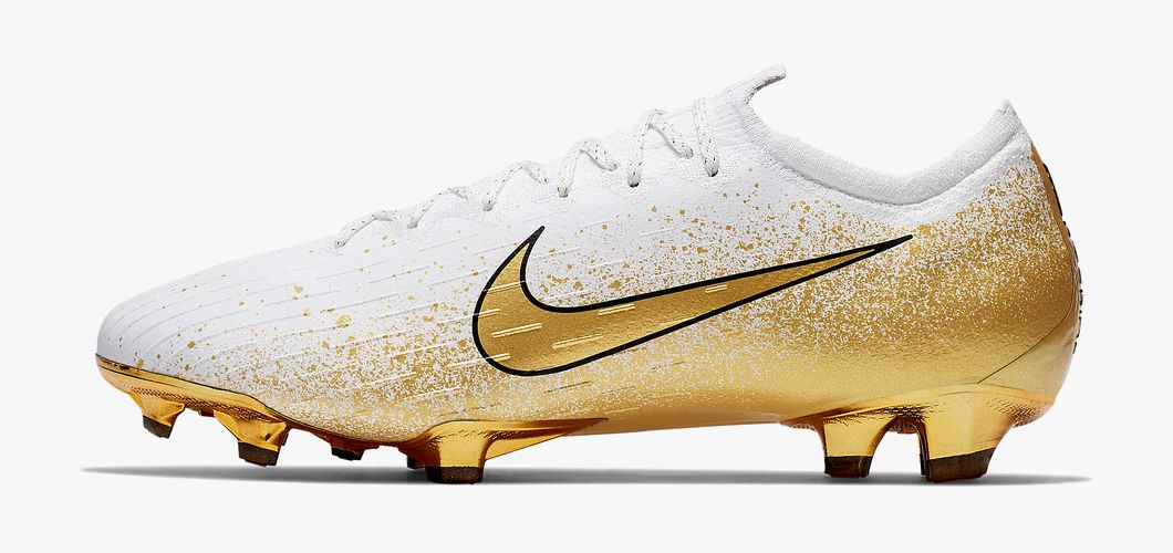 ozil football boots