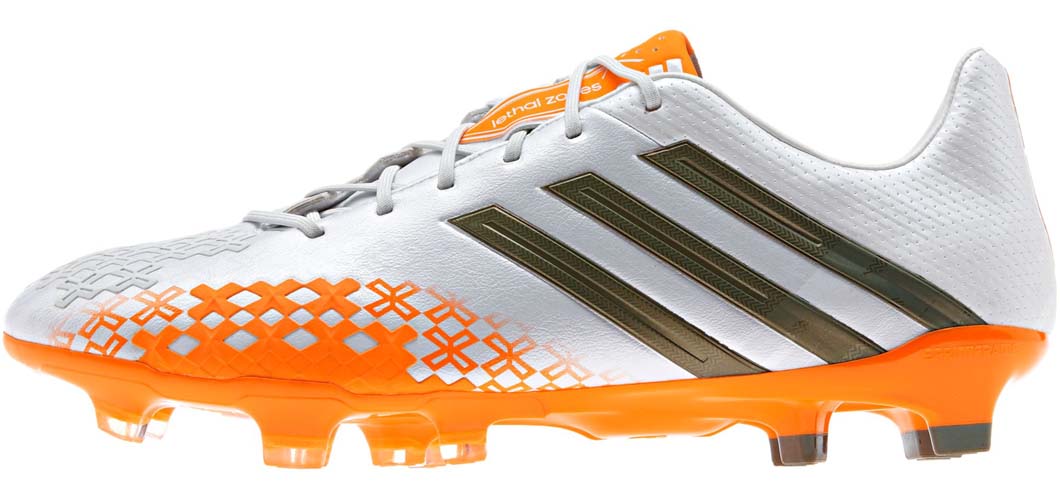 instante jefe Prehistórico Botas de fútbol adidas Predator LZ