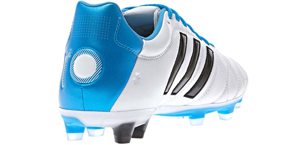 Toni Football Boots