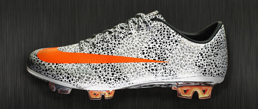 cristiano ronaldo new soccer boots